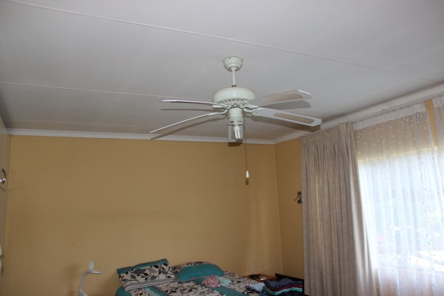 5 Bedroom Property for Sale in Deneysville Free State